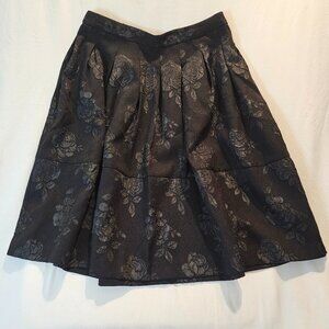 Elle Black Pleated Rose Applique knee Length women skirt size 10